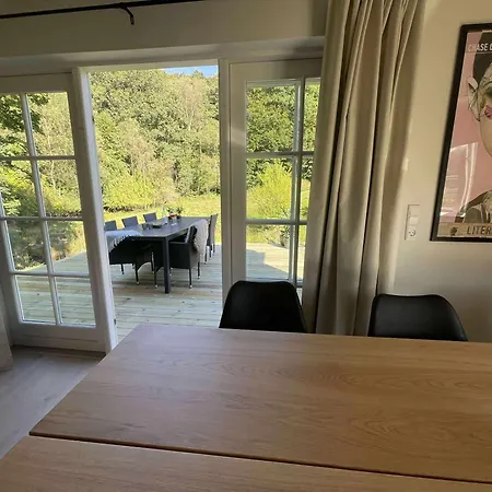 Villa Naturperle Midt I Skoven, Ved Sø Og Eng *
